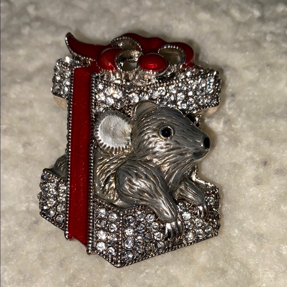 Napier‎ Christmas Mouse Brooch Pin Silver Tone Simulated Crystal *READ